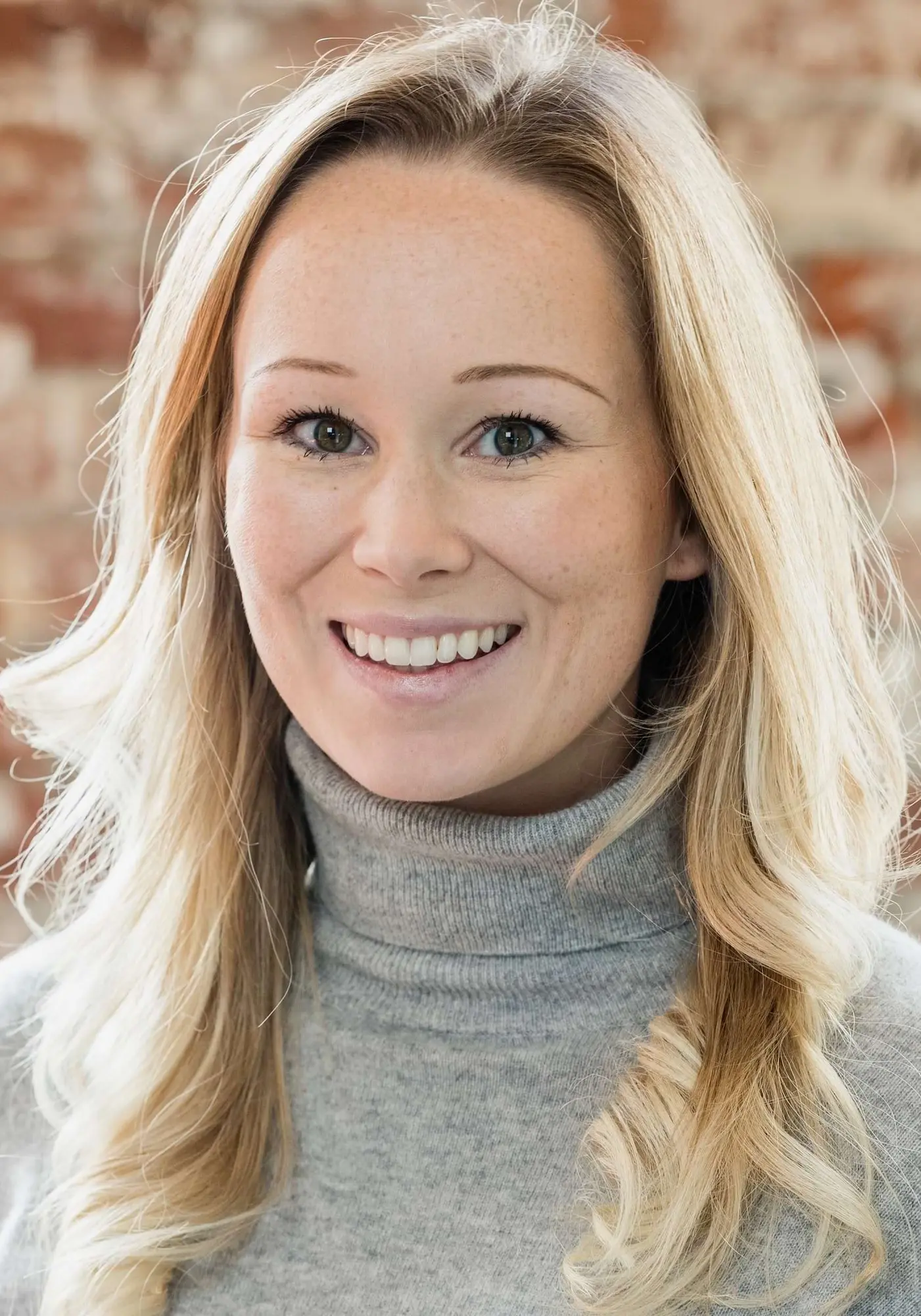 (ext.) Lisette Bakker