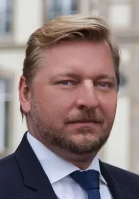 (ext.) Marcus Korbach