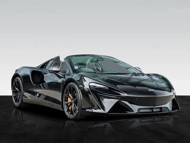 Artura Spider | Carbon Spoiler | Assistance Pack