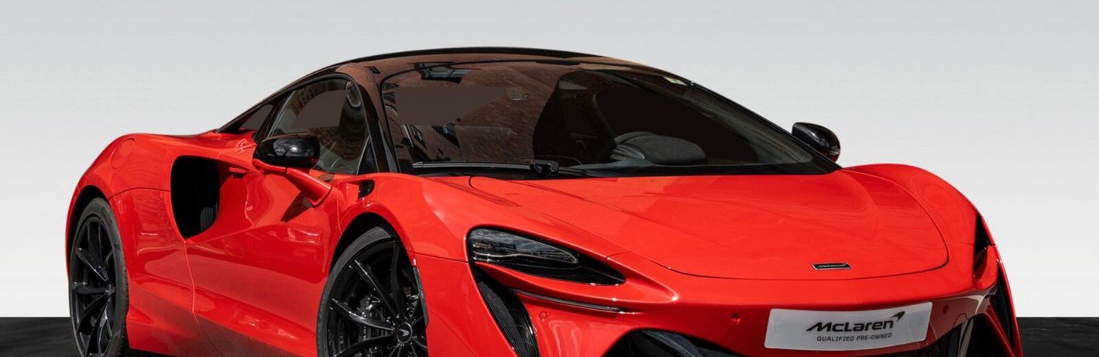 Artura Coupé | Vermillon Red | Carbon Interior