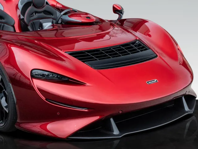 Elva | Volcano Red | MSO Bespoke