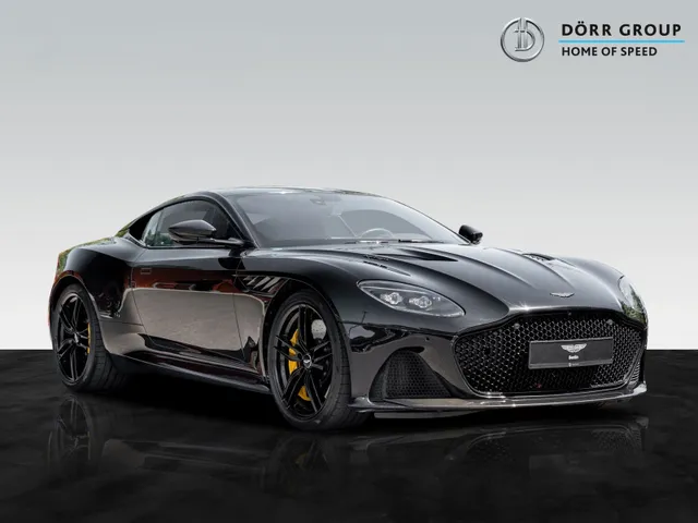 DBS Superleggera | Gloss Carbon | 1. Hand