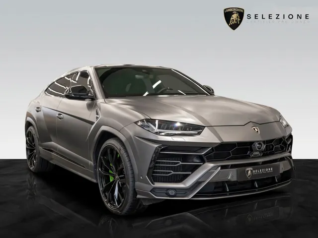 Urus | Akrapovic | Trailer Towing