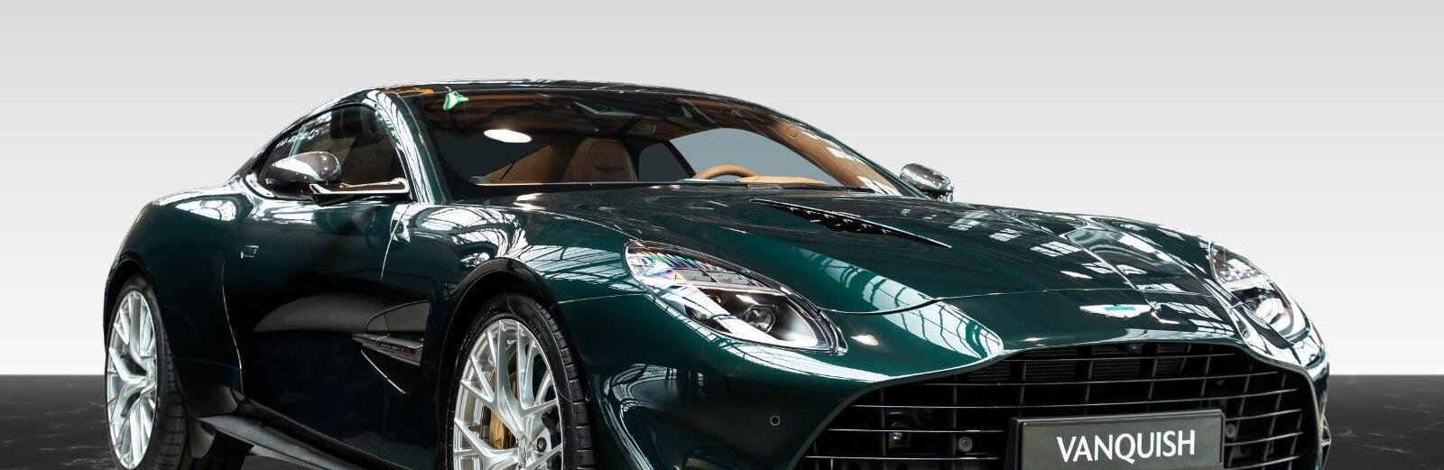 Vanquish | Q Paint | Carbon Gloss Exterior