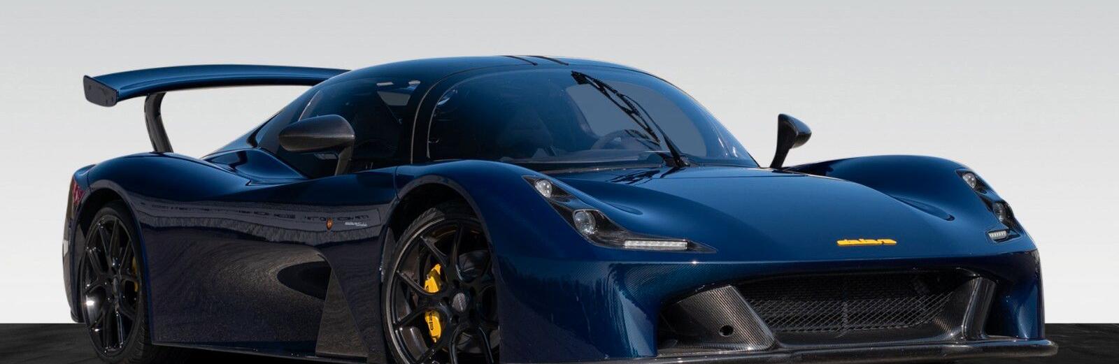 Stradale | Exposed Carbon | Coup&eacute;