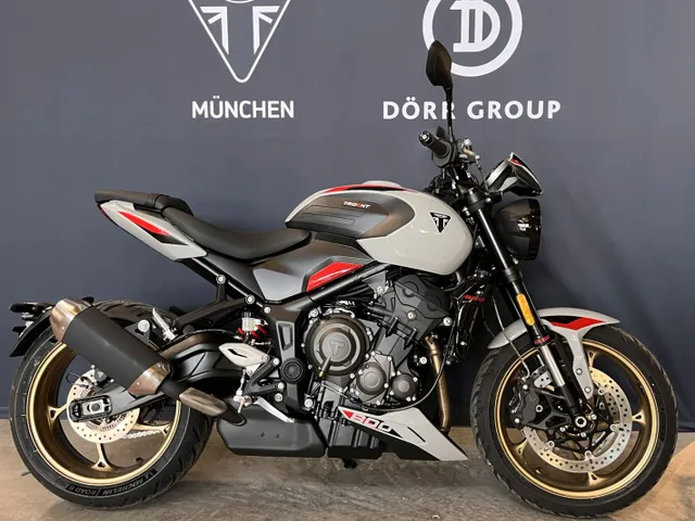 Trident 800 *NEU MJ 2026*