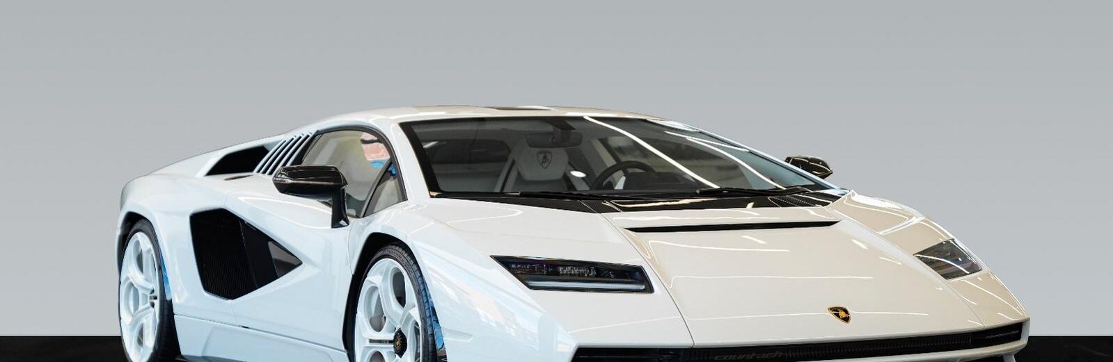 Countach LPI 800-4 | AdPersonam | Carbon Pack