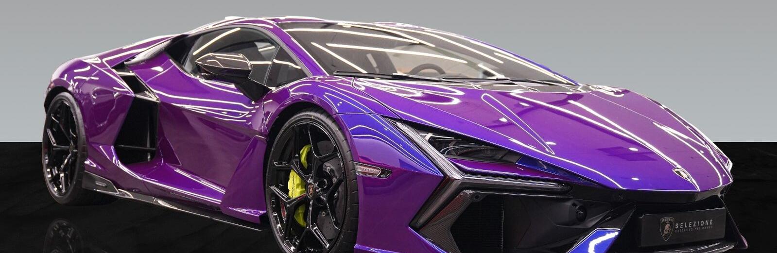 Revuelto | Shiny Carbon Exterior | AdPersonam
