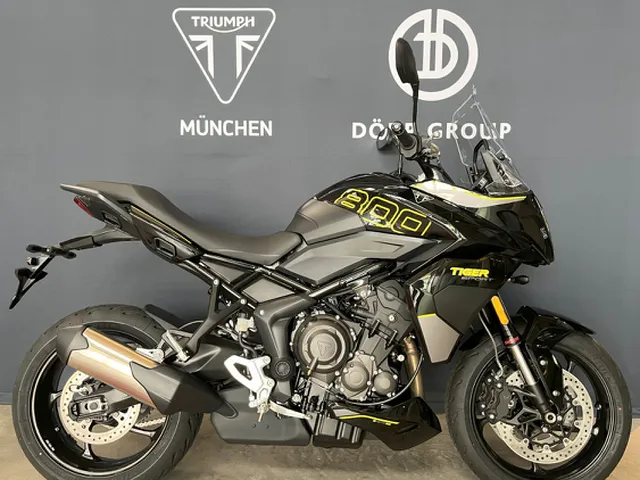 Tiger Sport 800 | Sapphire Black