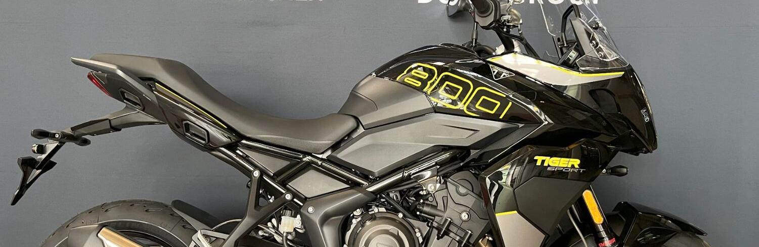 Tiger Sport 800 | Sapphire Black