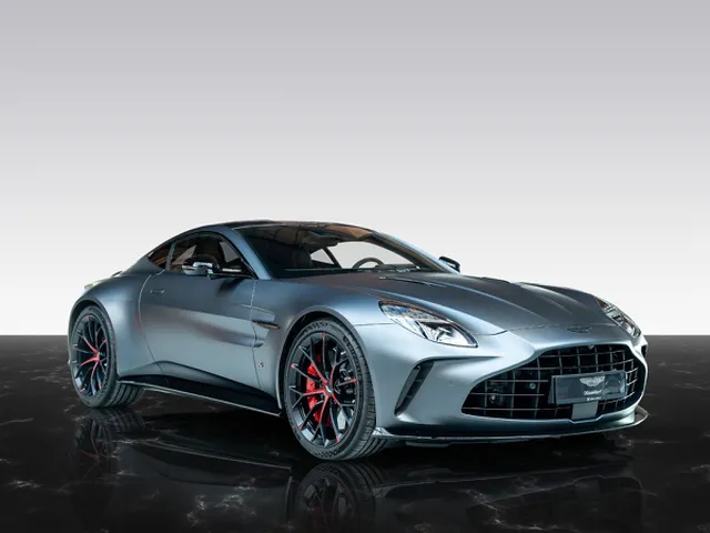 Vantage S | Q Paint | Satin | Carbon Interieur
