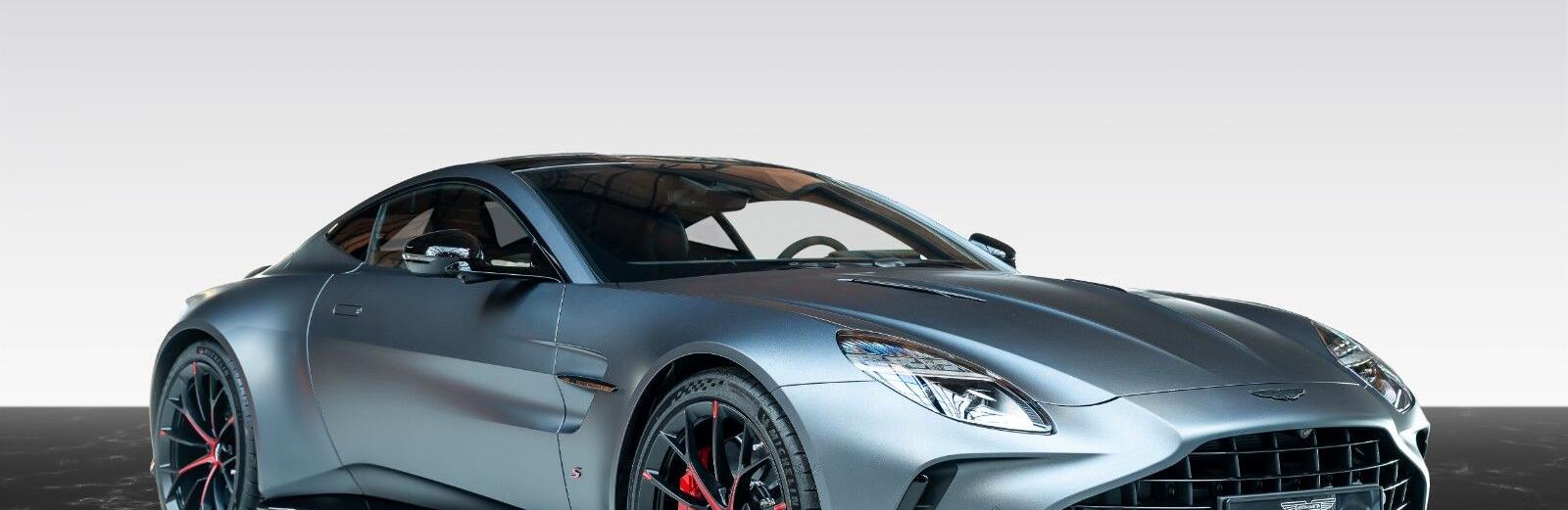 Vantage S | Q Paint | Satin | Carbon Interieur