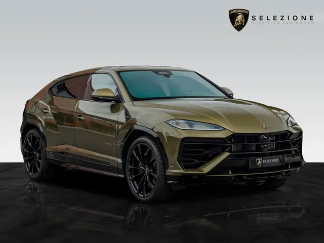 Urus SE | Carbon Interior | Verde Gea Lucido