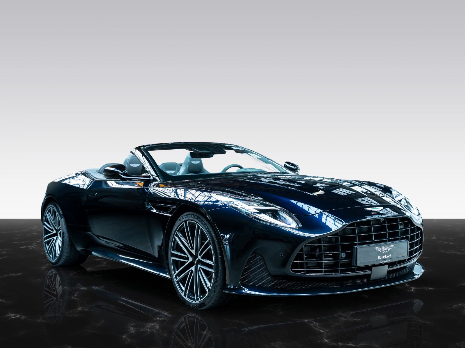 DB12 Volante | 360 Degree Camera | Vent. Seats Detailbild