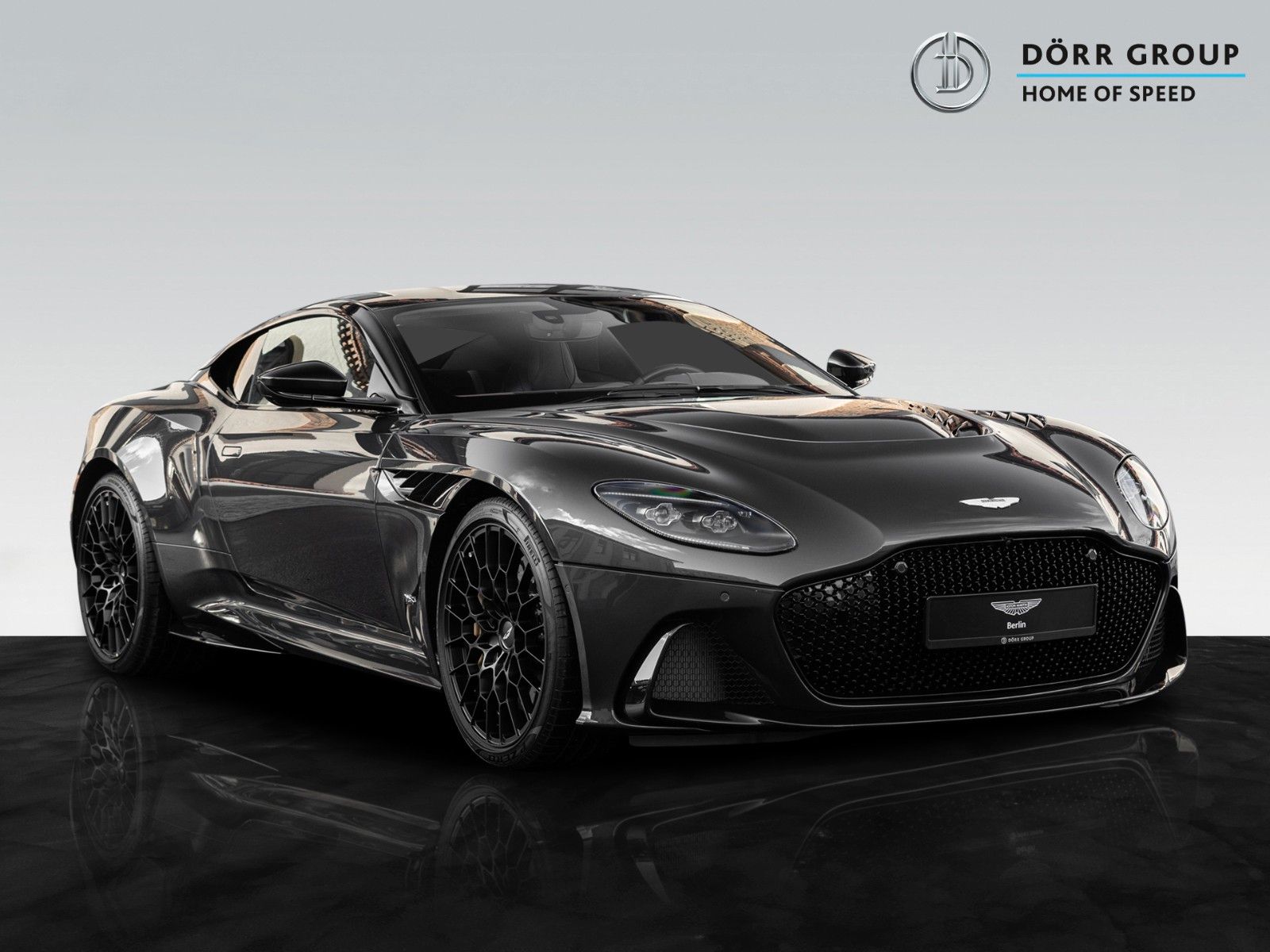 DBS 770 Ultimate Coupe | Titanium  Exhaust Detailbild