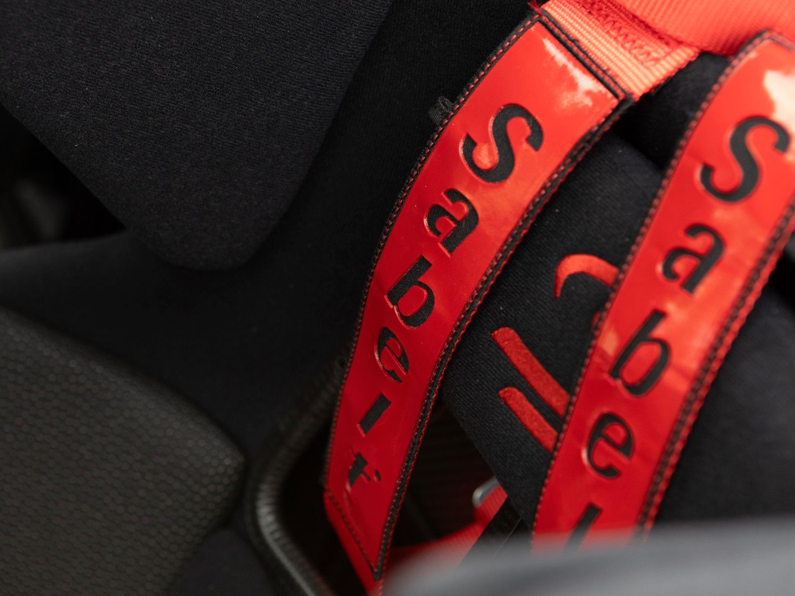 Senna GTR | MSO Satin Supernova Silver Detailbild
