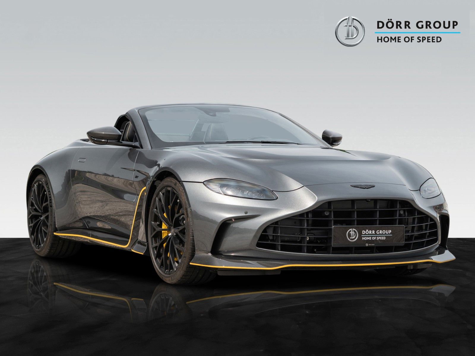 V12 Vantage Roadster | Limited | Carbon Detailbild