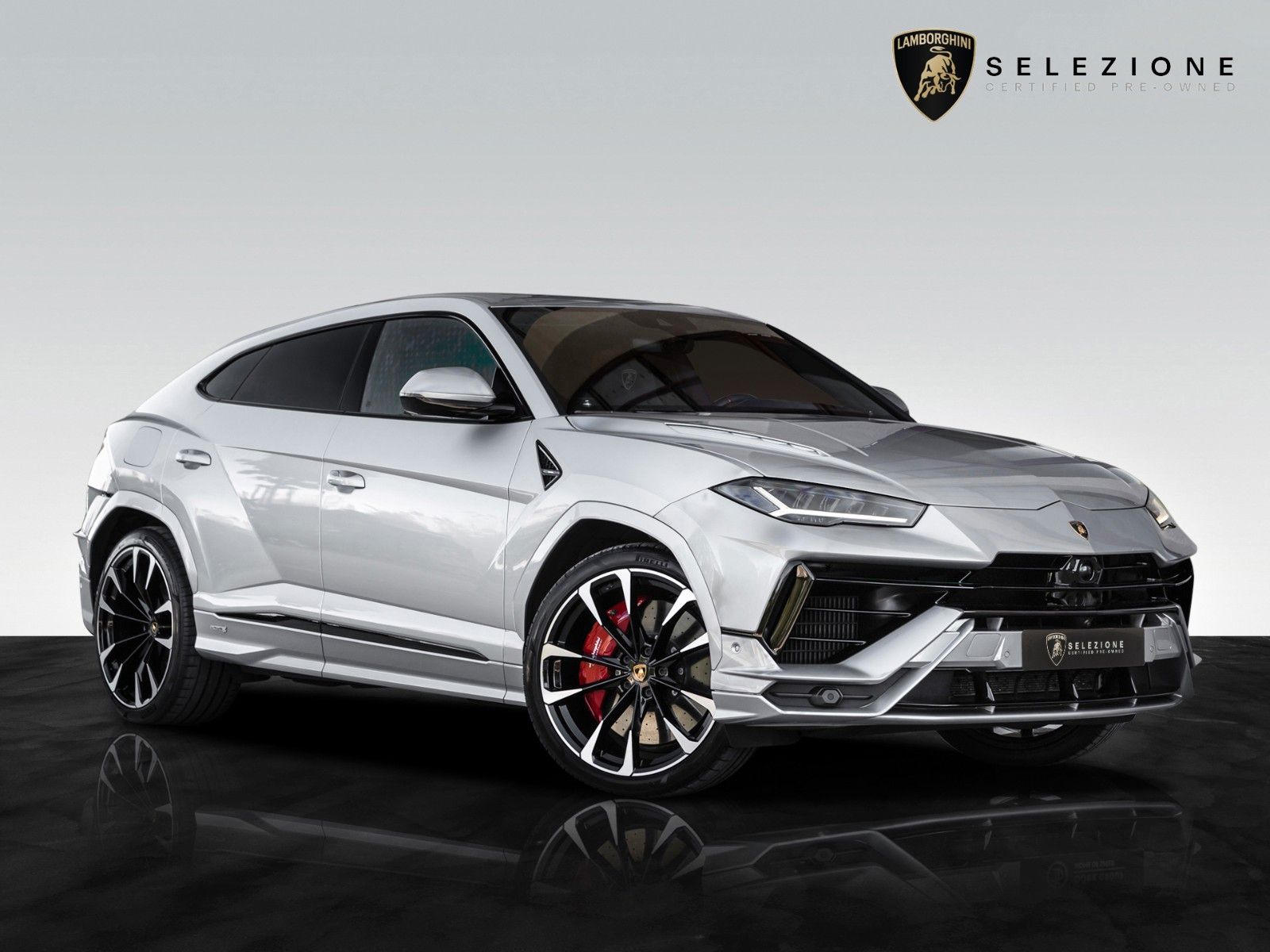 Urus S | Carbon Interior | Night Vision Detailbild