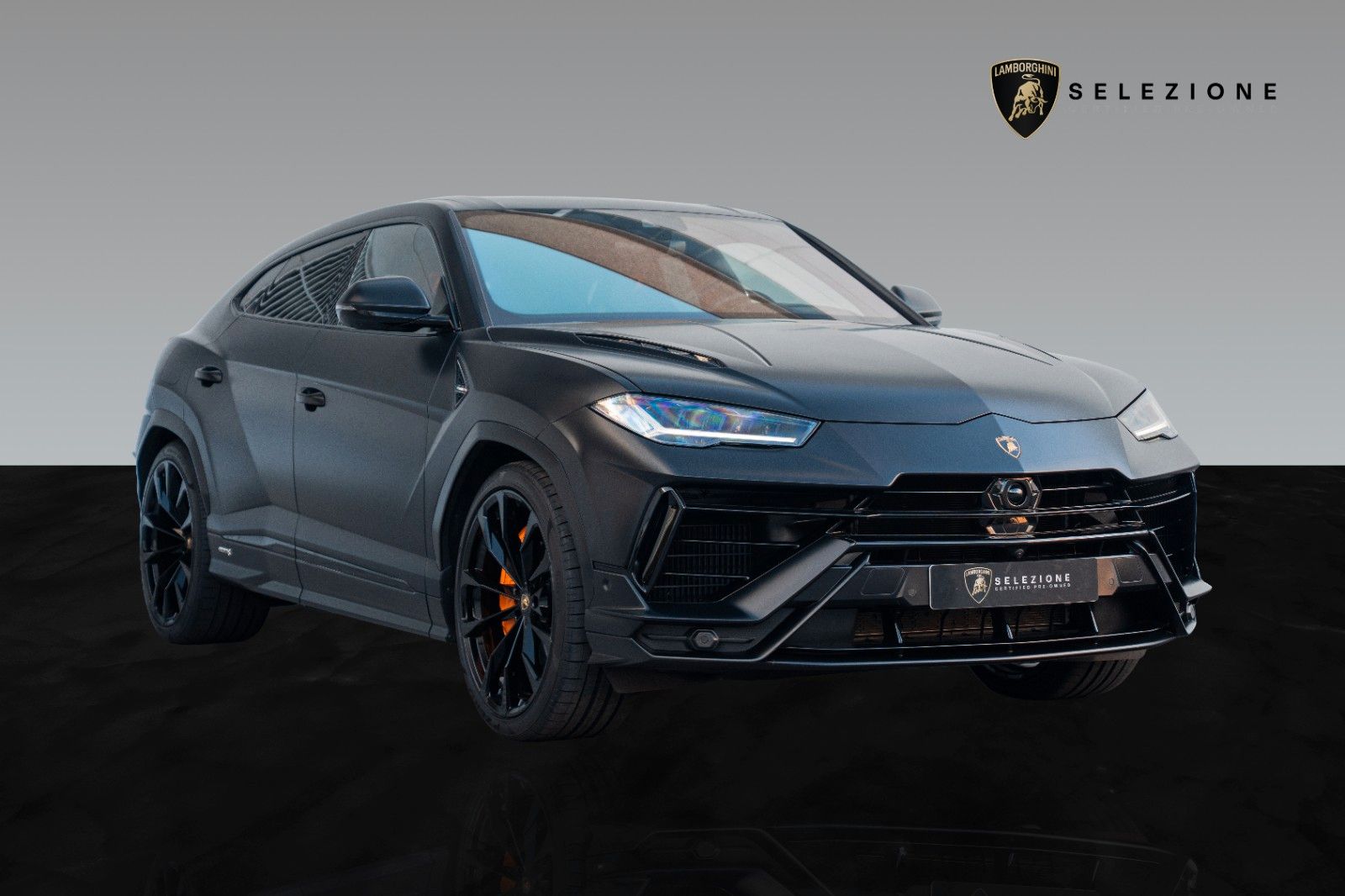Urus S | Matt Paint | Remote Park Detailbild