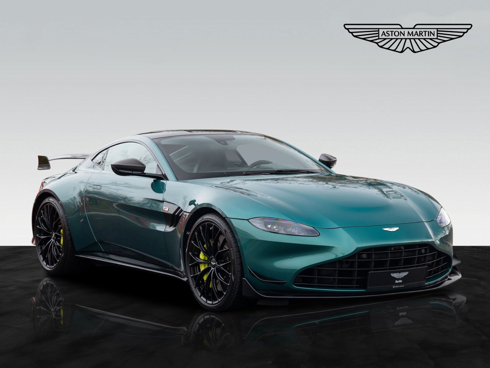 Vantage F1 Edition | Premium Audio | Jewellery Detailbild