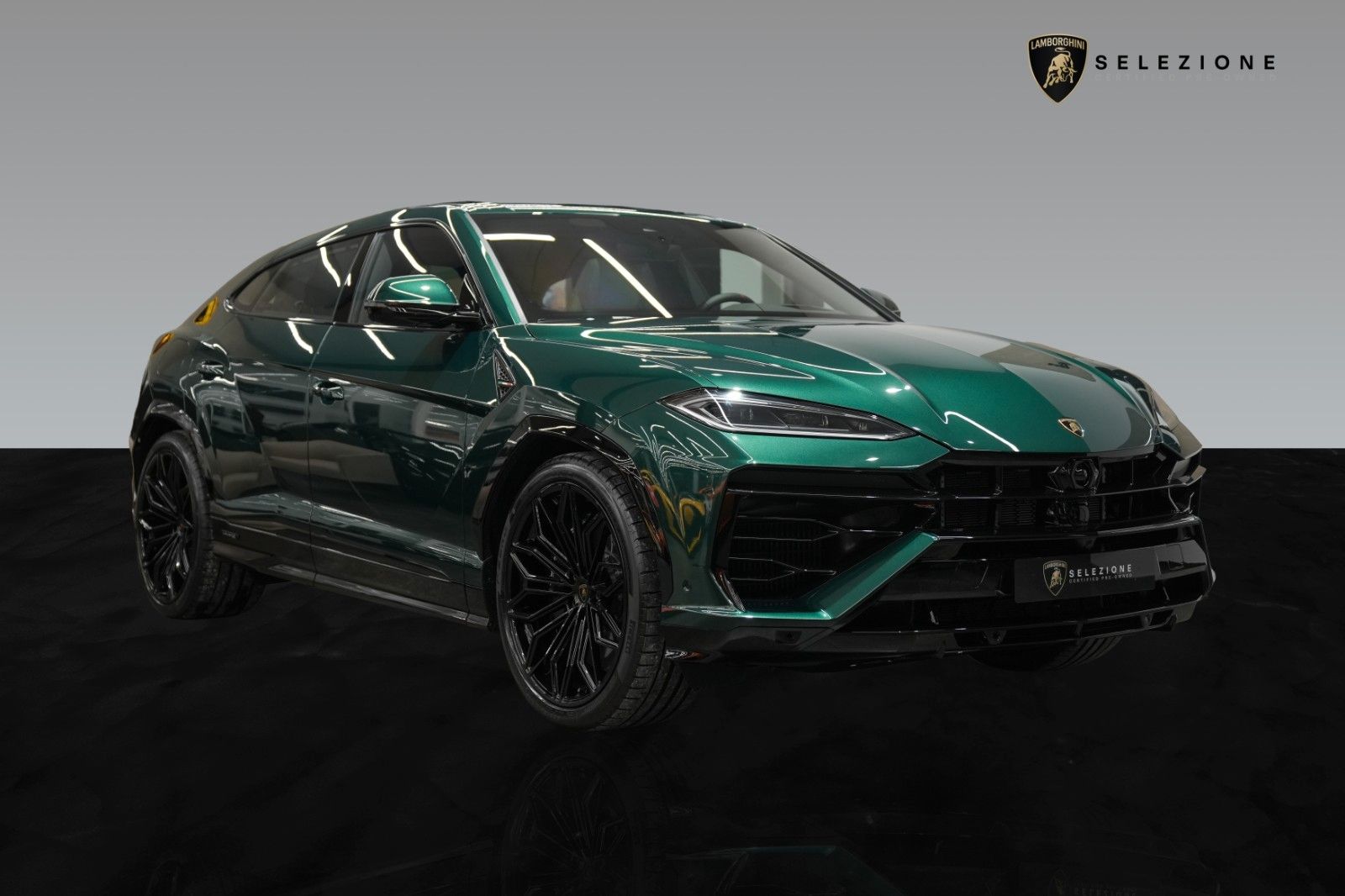 Urus SE | Interior Carbon | Bang&Olufsen Detailbild