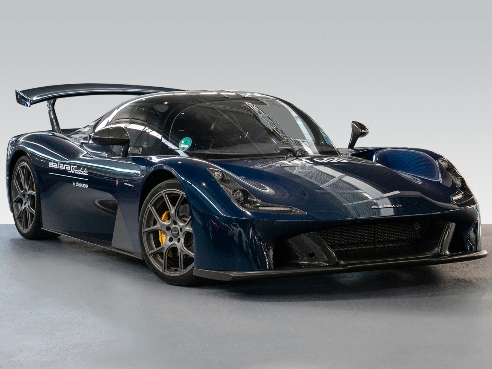 Stradale | Carbon fiber blue Detailbild