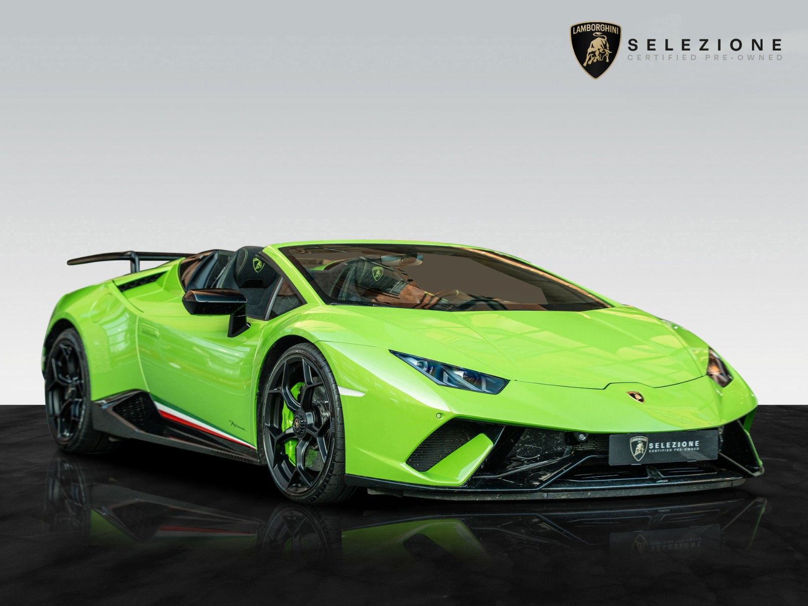 Hurac&aacute;n Performante Spyder | Dark Chrome Pack Detailbild
