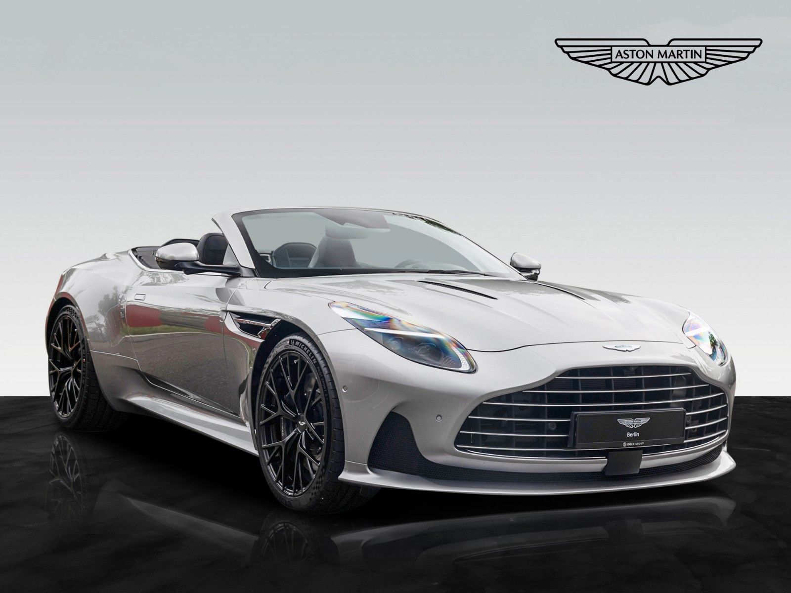DB12 Volante | Aluminite Silver | 21" Y-Spoke Detailbild