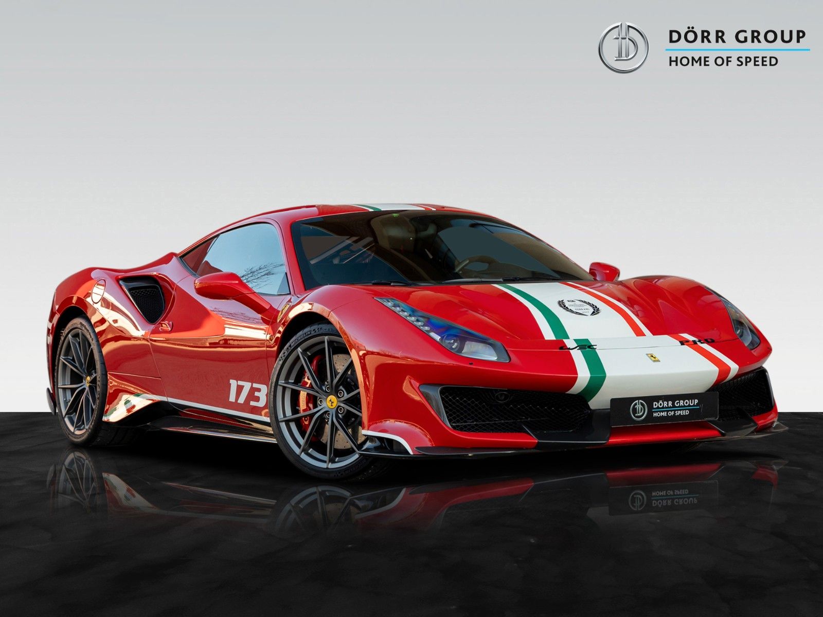 488 Pista Piloti | TAILORMADE  | Carbon Seats Detailbild