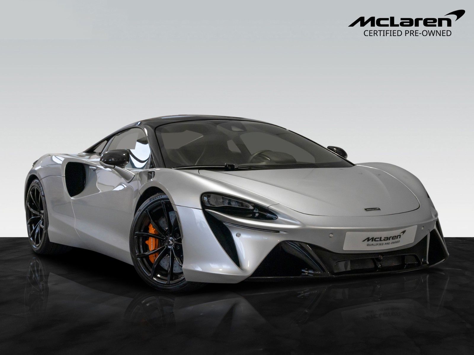 Artura | ClubSport Seats | Carbon Exterior Detailbild