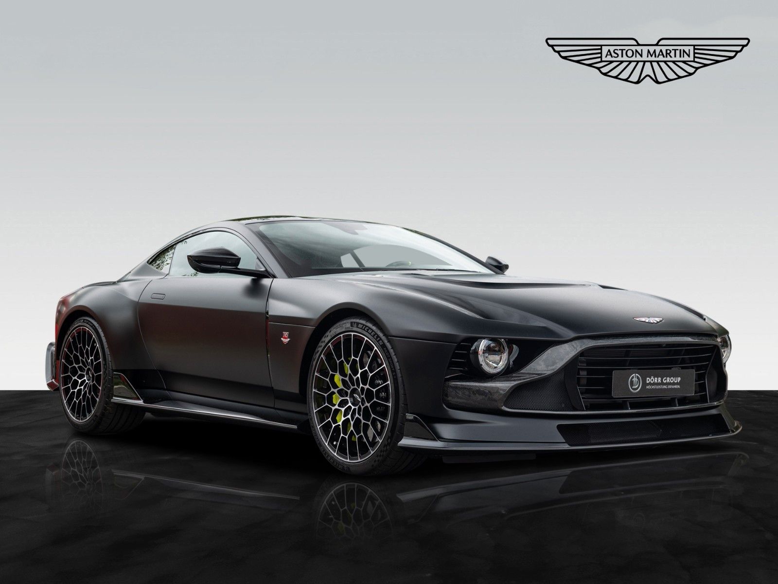 Valour | Satin Paint | Lightweight Seats Detailbild