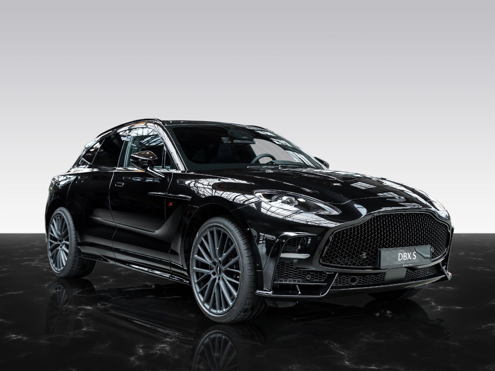 DBX S MY26 | Ventilated Seats | Heated Steering Detailbild