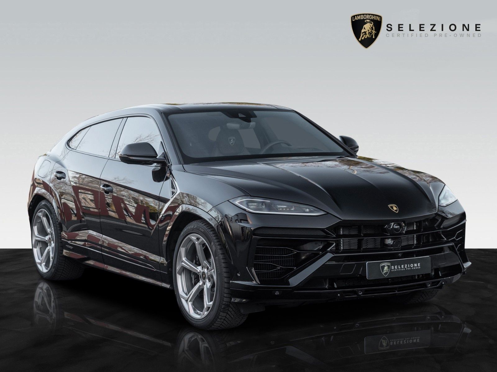 Urus SE | Classico Leather | Ad Personam Detailbild