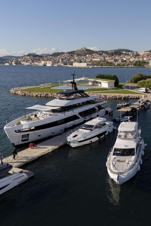 Doerr Group  Yachtwerk